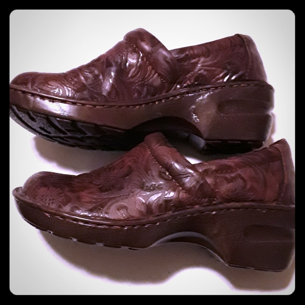 Boco brown slip on clogs SIze 7